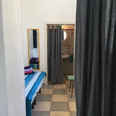 Casa *